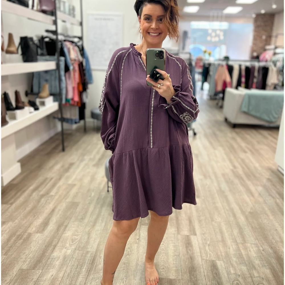New with Tags Easel Boho Cotton Gauze Oversized Embroidered Dress Eggplant SZ S